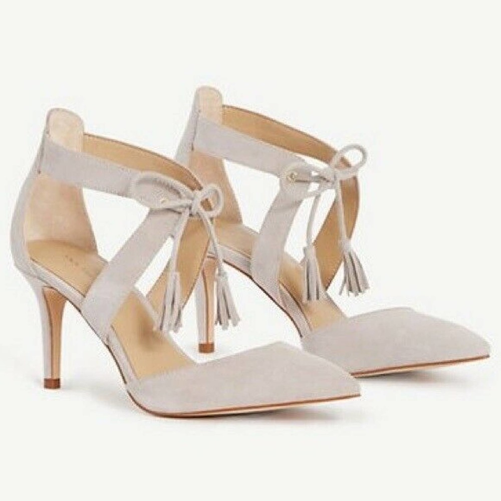 Ann Taylor Carson Paver Gray Tassel Pumps 10M